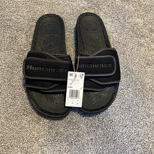 Adidas Pharrell Williams Hu Chancletas Black SZ 11 NWT style code GX2483